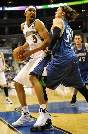 往吸引众多 往吸引众多